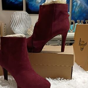 Violet & Red Shelby Ankle Boots Booties Heel Women's Sz 7